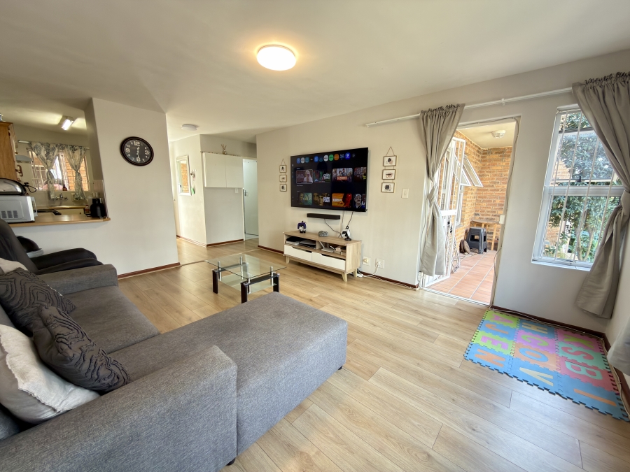 2 Bedroom Property for Sale in Durbanville Western Cape